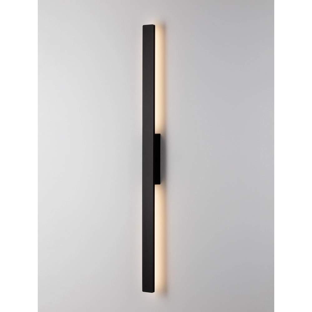 Applique murale élégante Aneth noir 104cm
