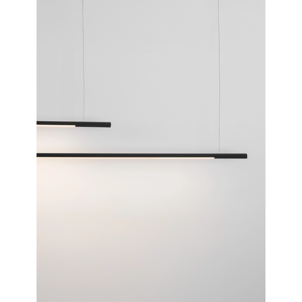 Suspension élégante Brillia noir 161cm Lyora 5212017473790