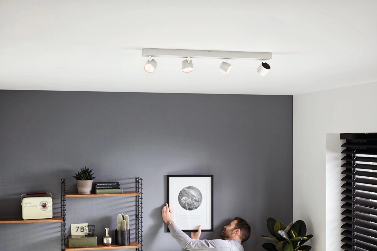 spot Star 4 lumières blanc Philips 8718696154656