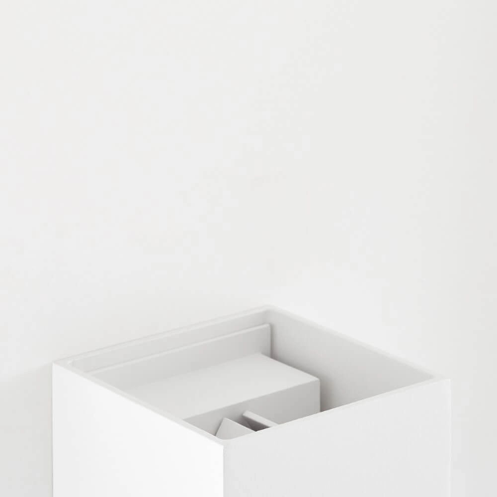 Applique Isak 10x10cm blanc Brilliant 4004353349270