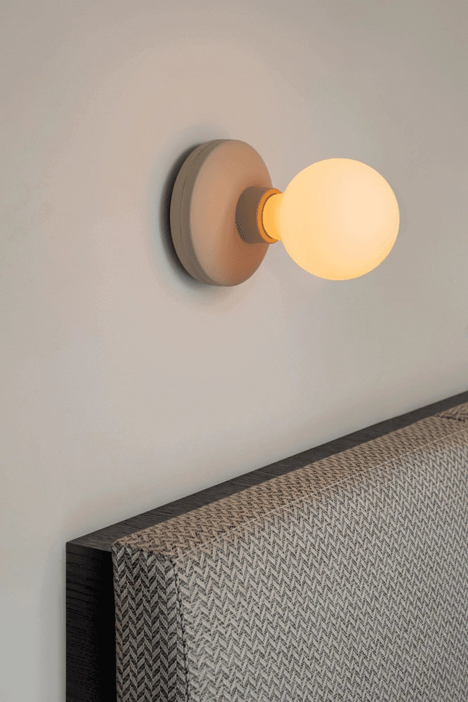 Lampe de table rechargeable Bee Beige frosted Humble 7446023312318