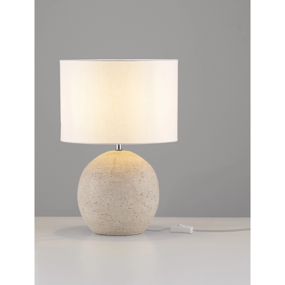 Lampe de table Nagomi beige avec capuche crème