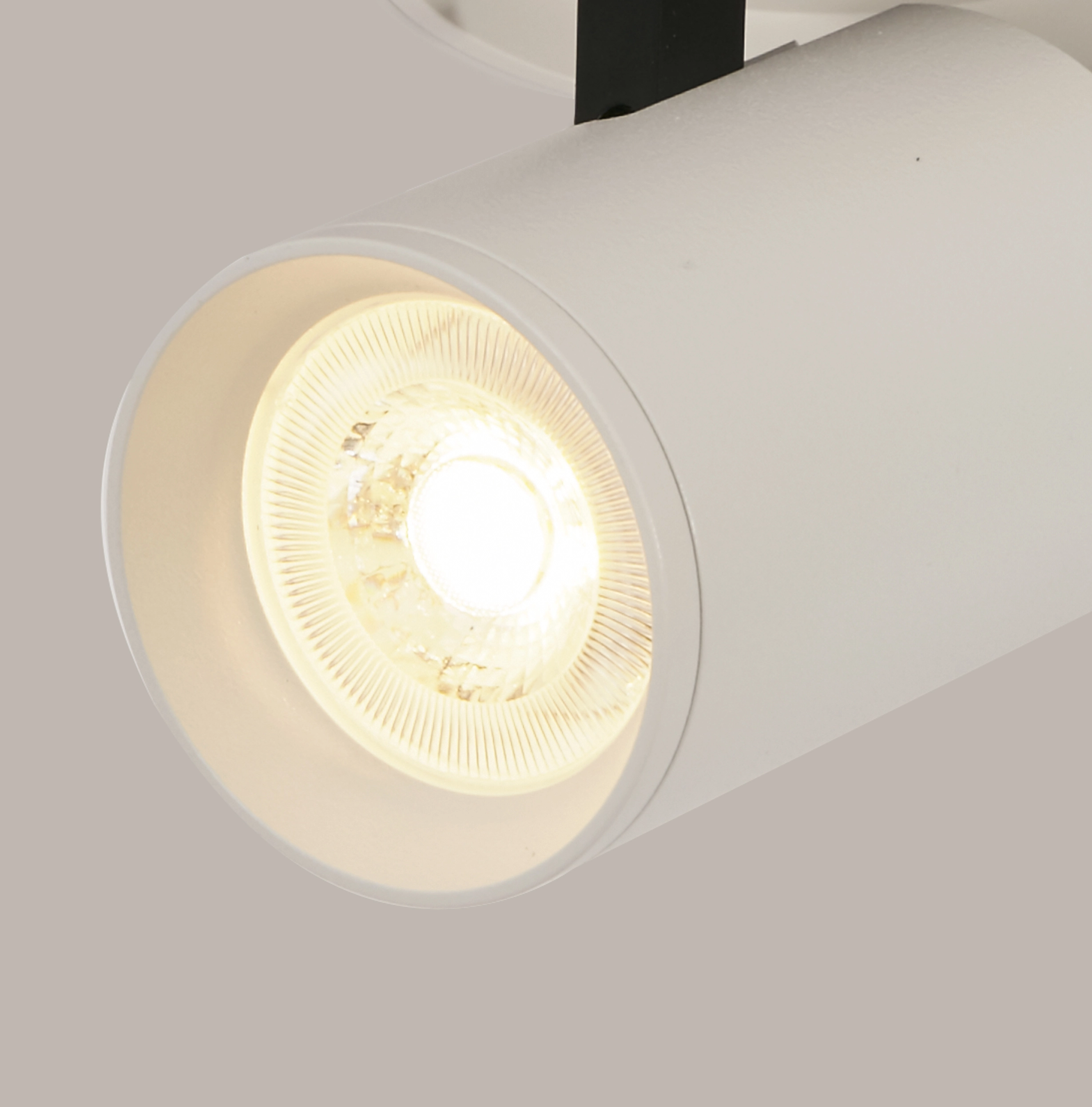 Projecteur encastré Polo Blanc sans bordure Lyora 5053423275581