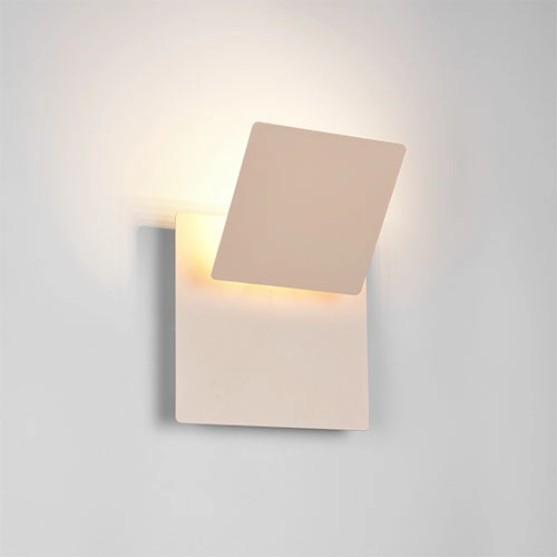 Lampe murale moderne Mio brun sable