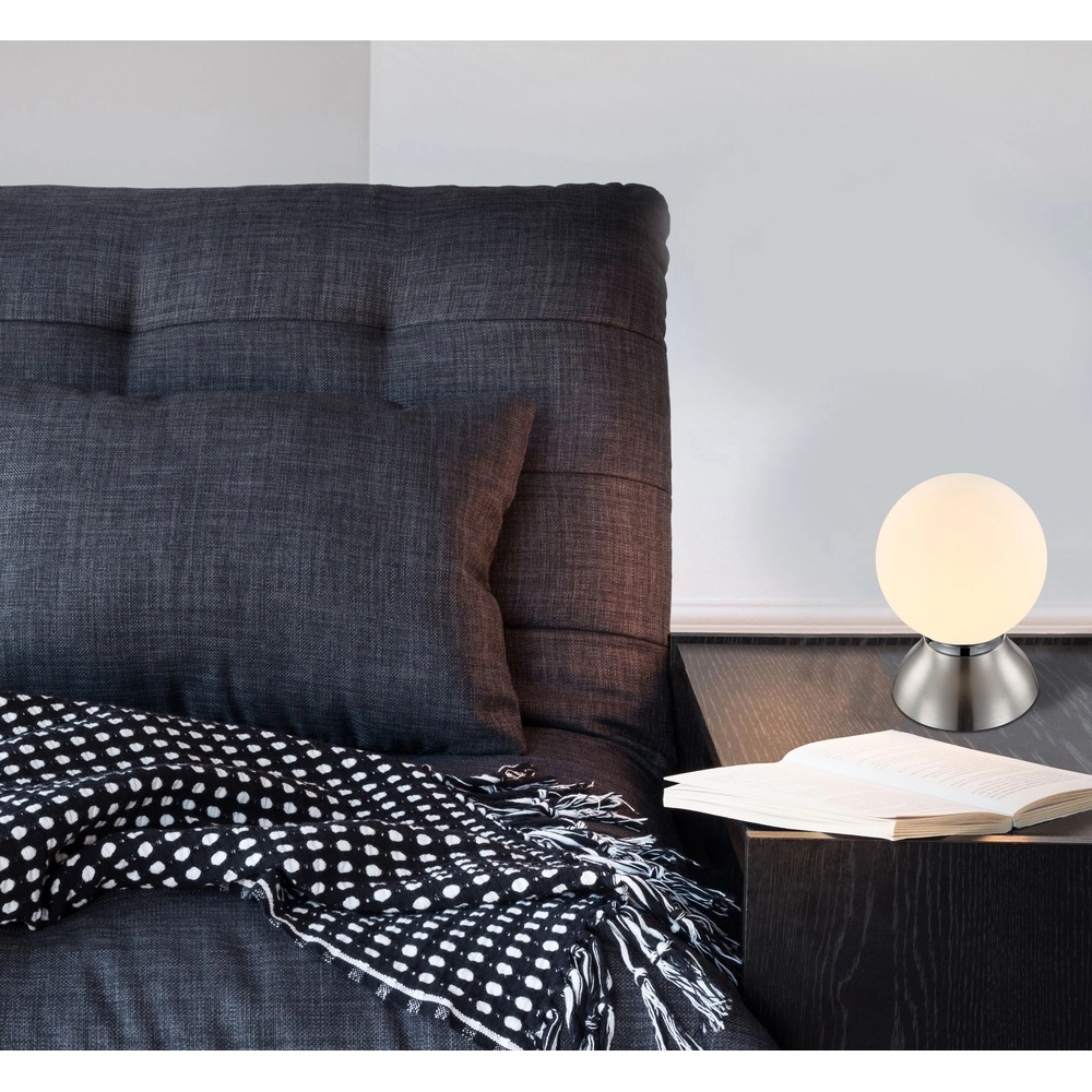 Lampe de table Kitty Chrome avec sphère Globo 9007371294374