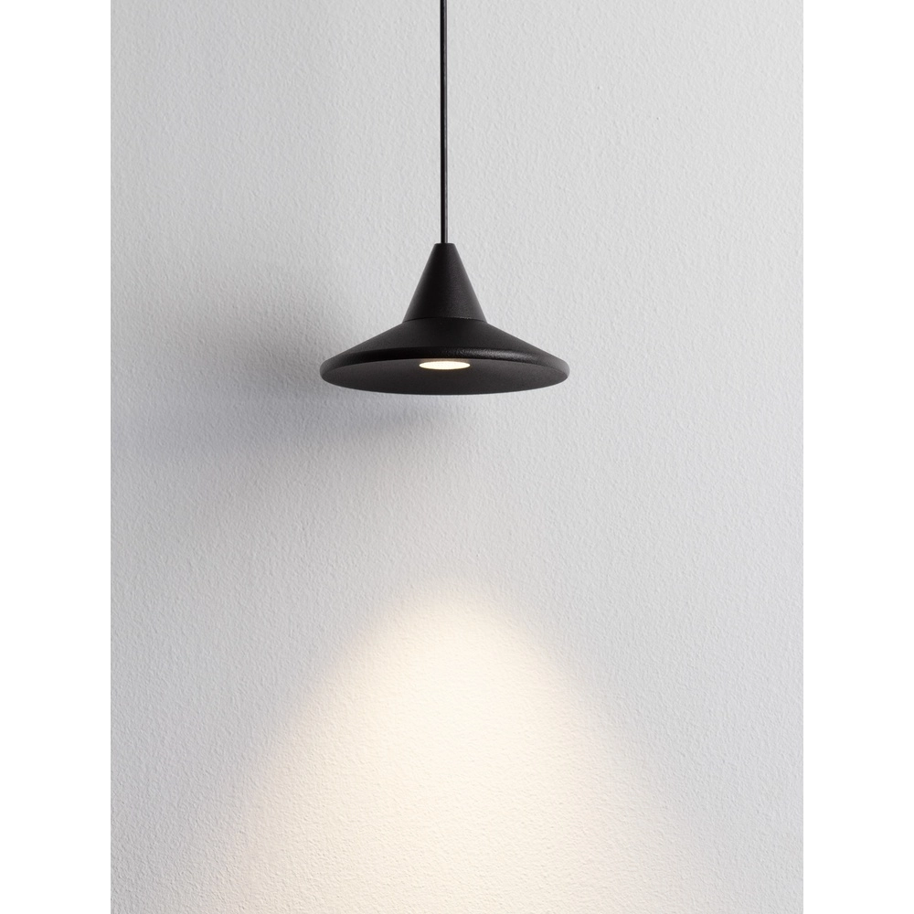 Suspension Dro Design élégant noir Suspension Dro Design élégant noir
