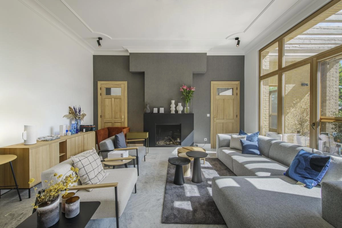 Spot en saillie Numinos S Dali noir 2700K - 36 deg SLV 4024163245371