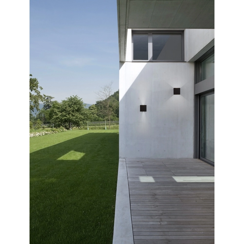 Spot carré en saillie Epic anthracite Lyora 5212017444264