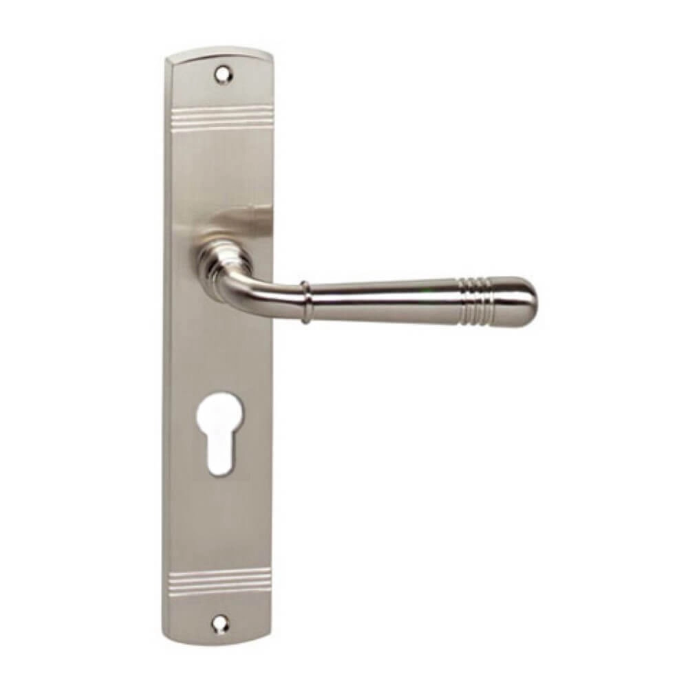 Poignée Helena Trou de cylindre 55mm nickel mat Poignée Helena Trou de cylindre 55mm nickel mat