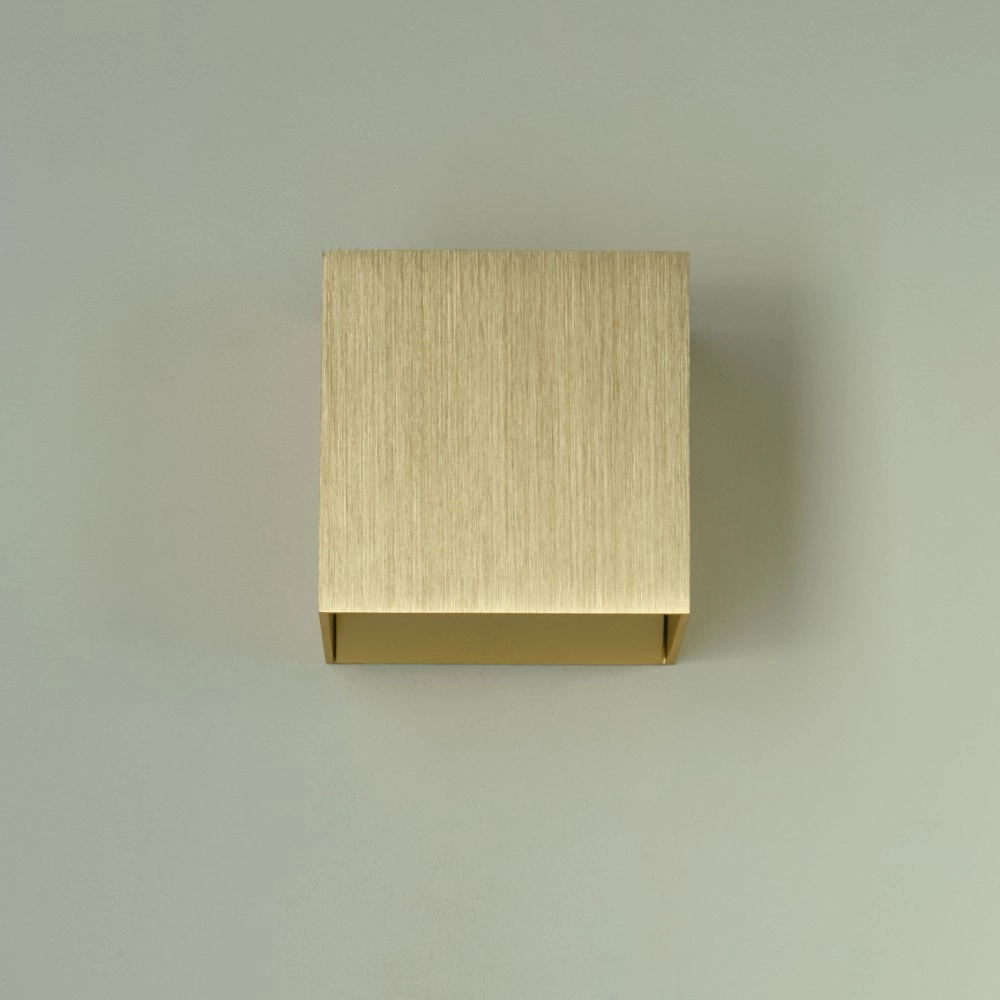 Spot monté en surface Newton Or Up & Down Searchlight 5053423285054