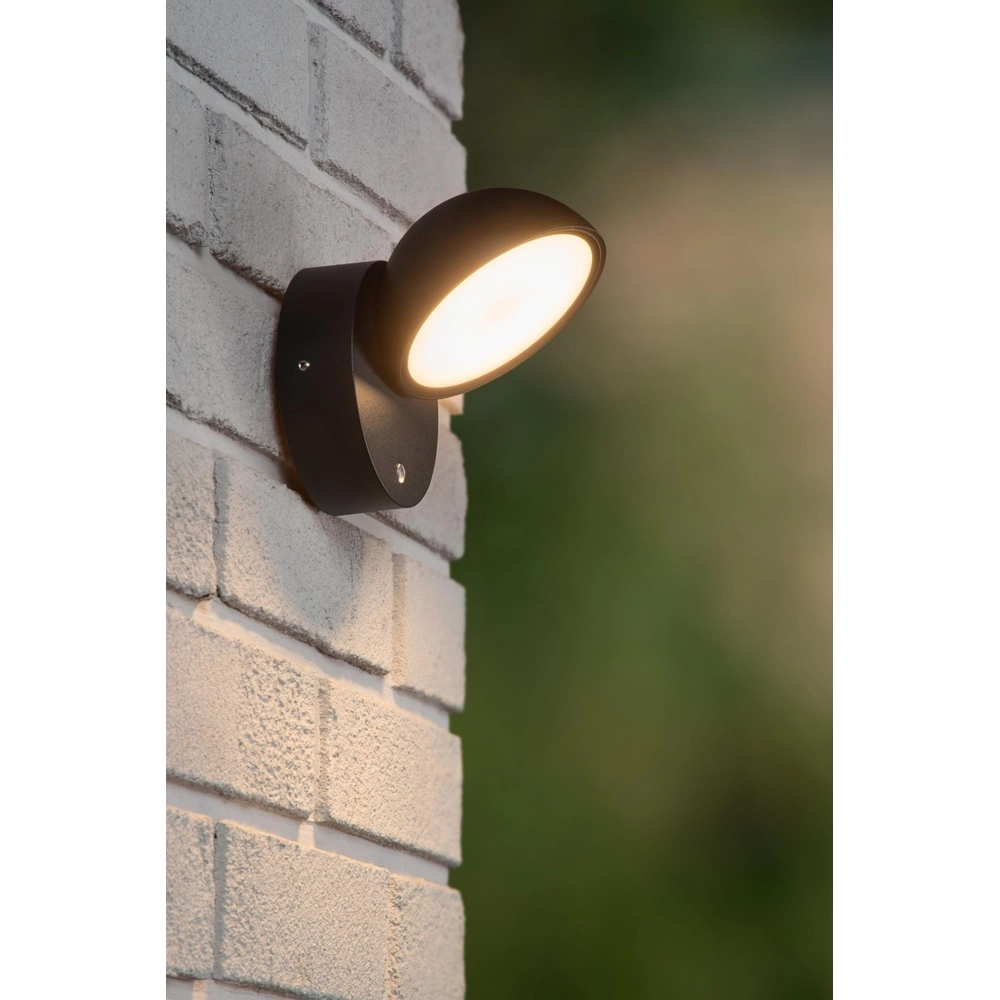 Lampe murale de conception Finn avec le capteur noir Lucide 5411212221612