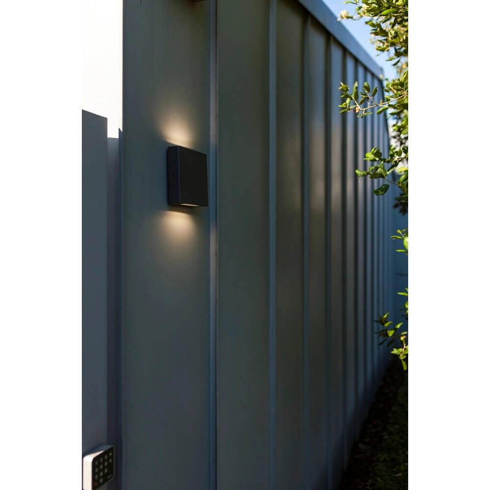 Led vers le haut et vers le bas Pili Lutec 6939412016788