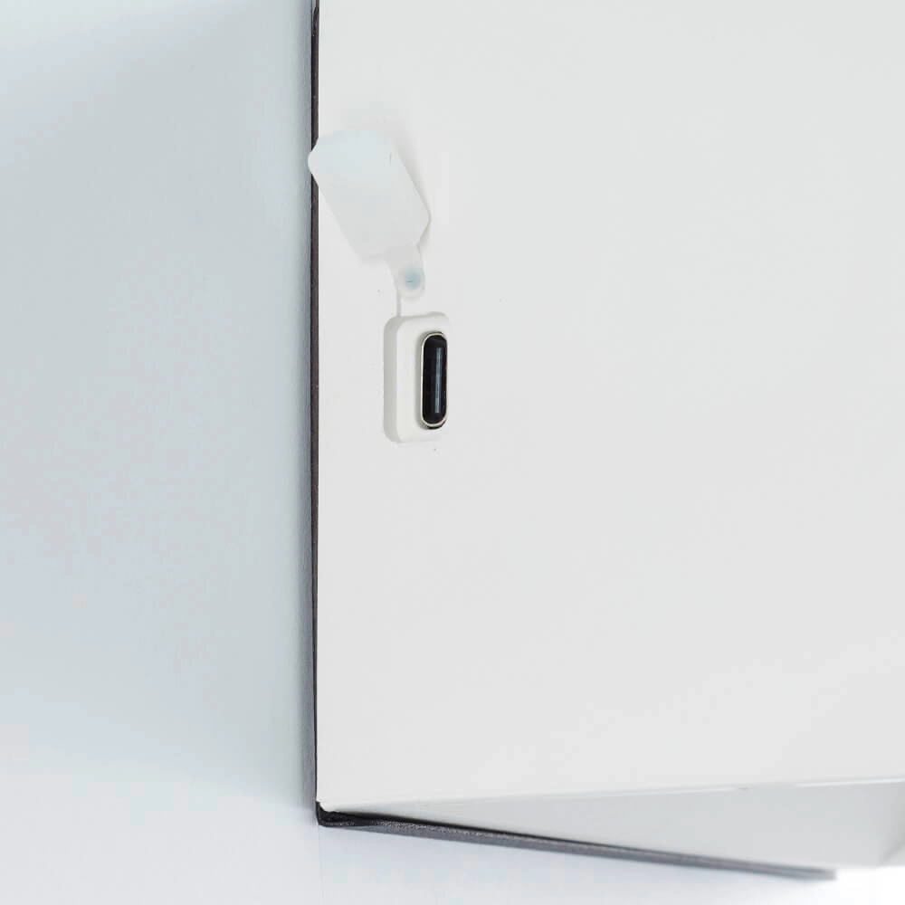 Spot en saillie blanc Iseo rechargeable Brilliant 4004353435591