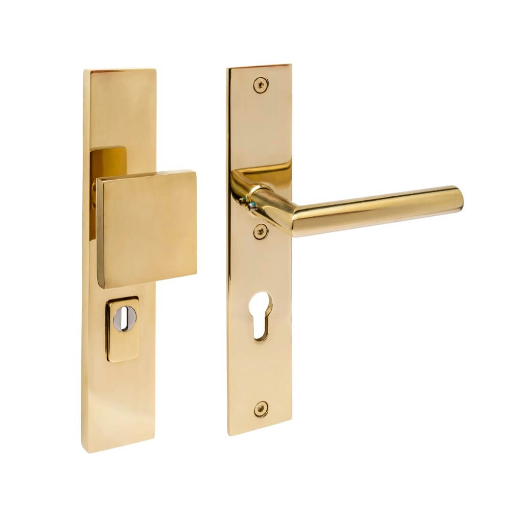 Ferrures de porte d’entrée Jura PC 72mm laiton