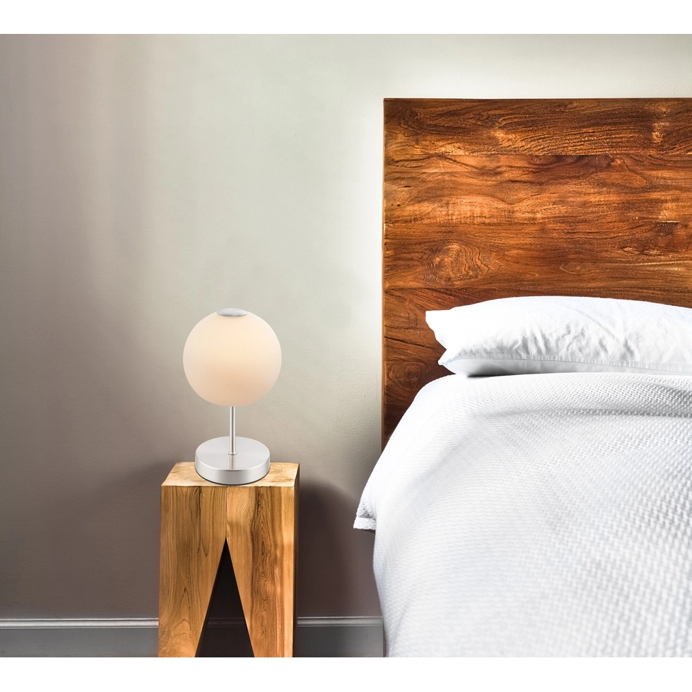Lampe de table Trude nickel Globo 9007371348718