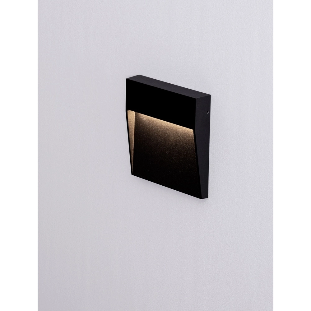 Applique murale carrée Fem noir