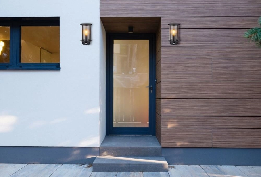 Applique Gracey verre fumé avec capteur Globo 9007371435838