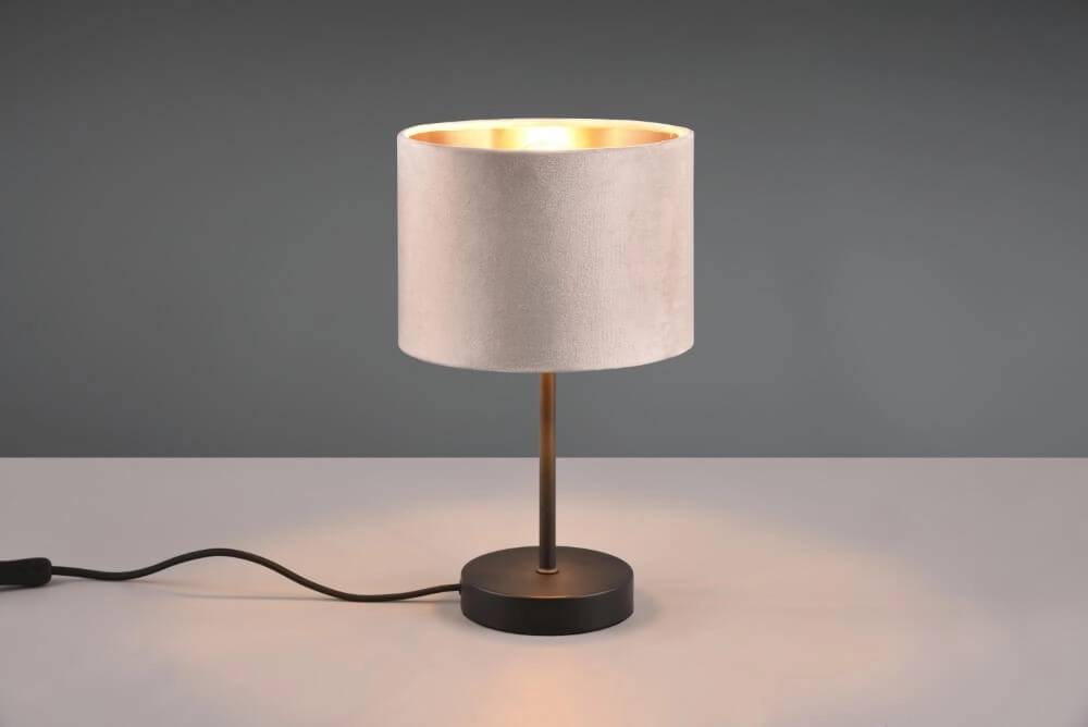 Lampe de table Julieta capuche en velours Trio 4017807574142