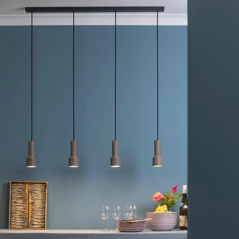 Lampe suspendue droite Cadiz noir avec du bronze Brilliant 4004353446948