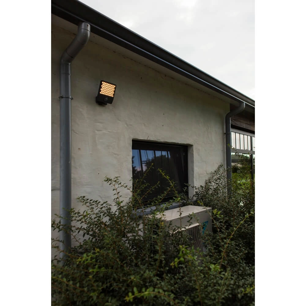 Pleins feux sur le design Atlantis L 4000K - Capteur de mouvement Lutec 6939412016412