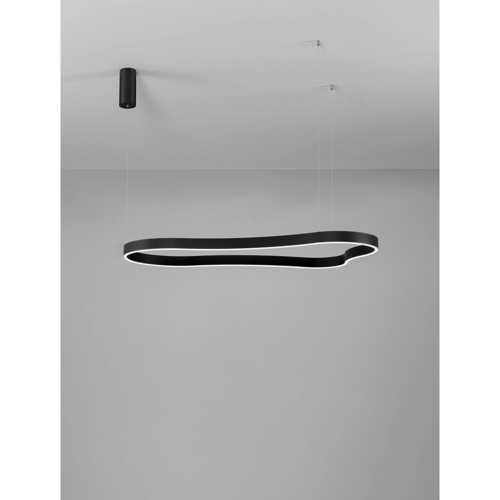 Suspension de forme naturelle Dussa noir 120cm Suspension de forme naturelle Dussa noir 120cm