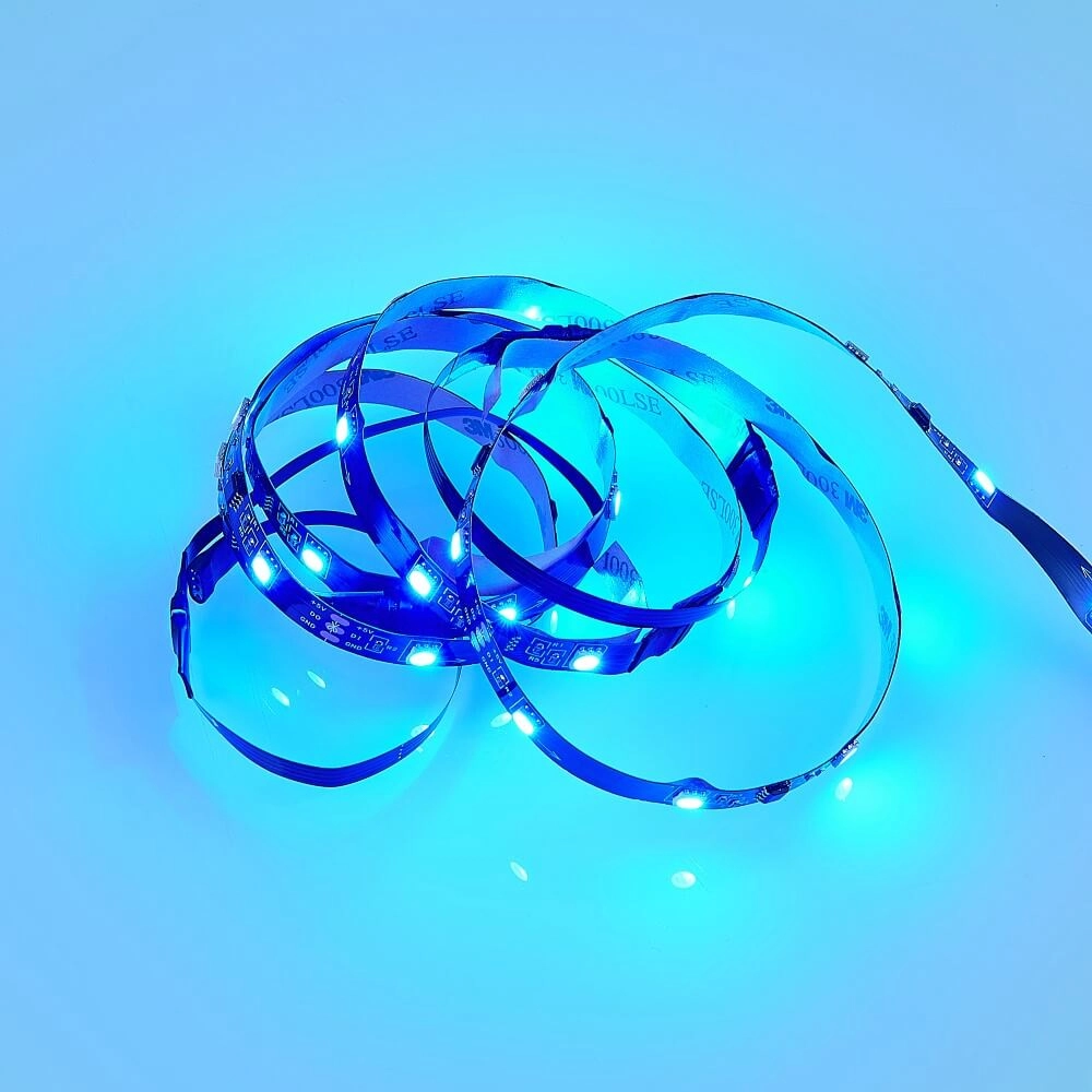 Bande LED Gaming Screen 1,2 mètre devant l’écran Trio 4017807577464