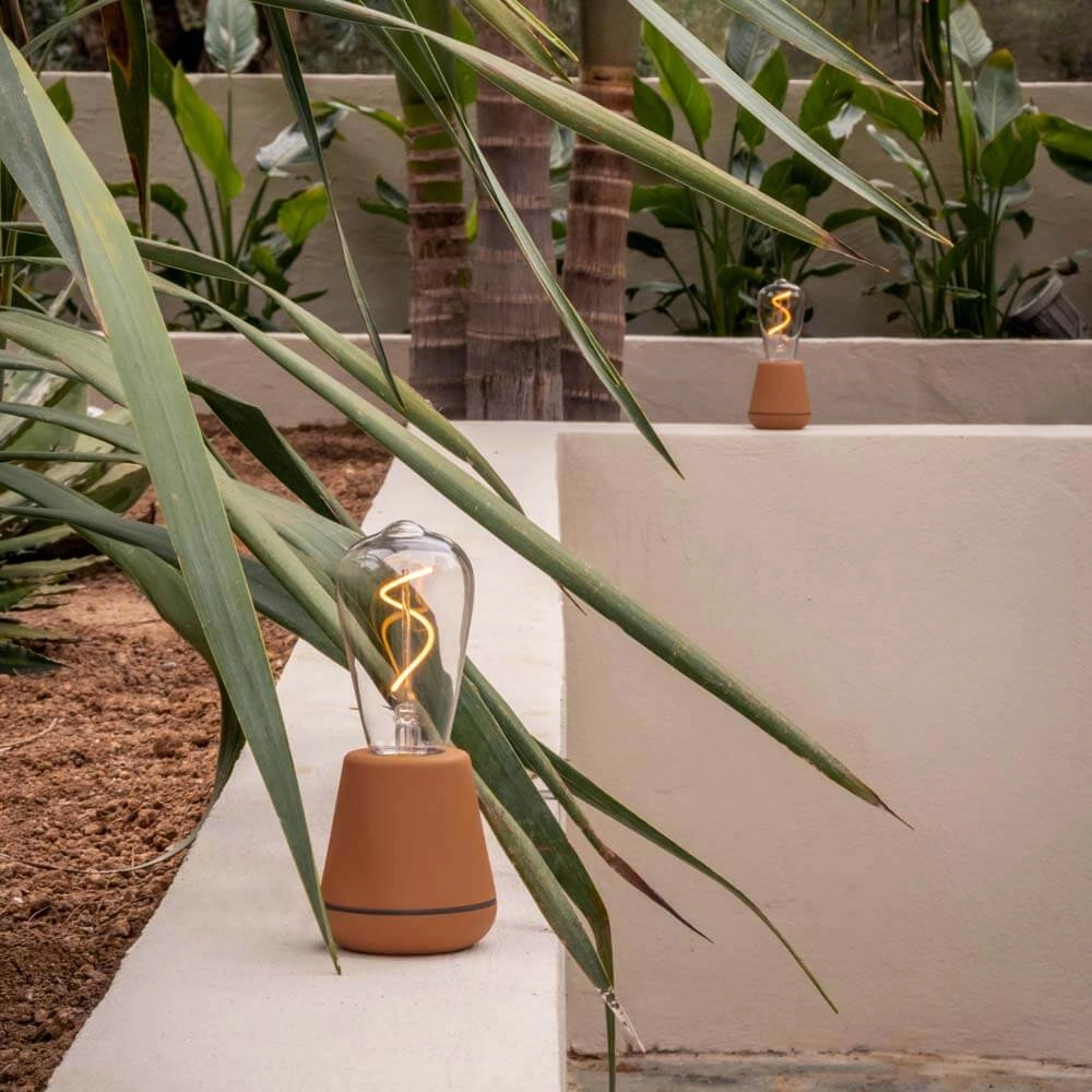 Lampe de table rechargeable One Cinnamon IP65 Humble 7446023299251