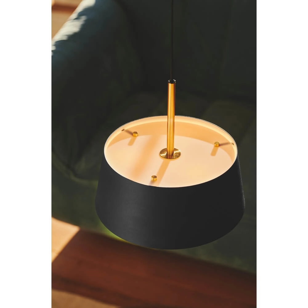 Suspension élégante Clasi noir Ø 29cm Nordlux 5704924015922