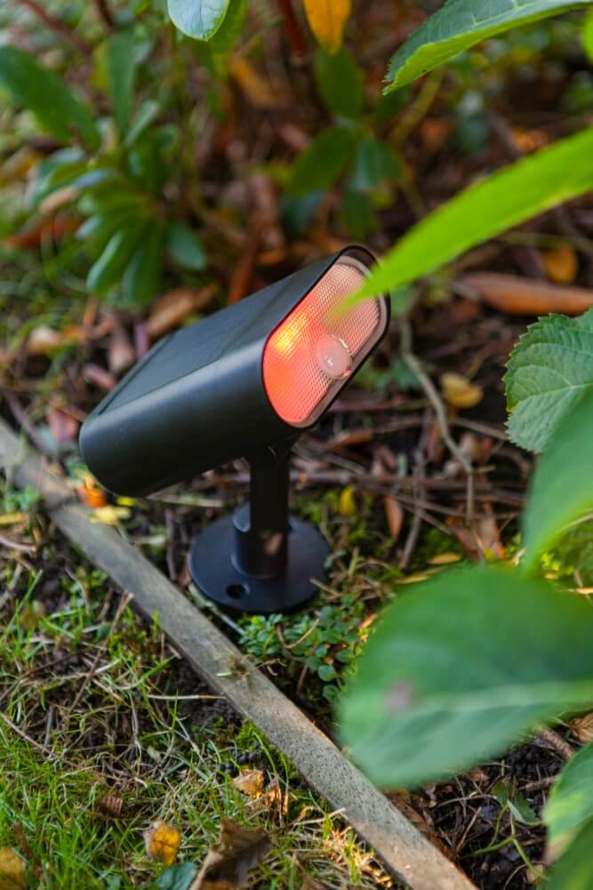 Lampe de jardin solaire Ginbo intelligent Lutec 6939412013640