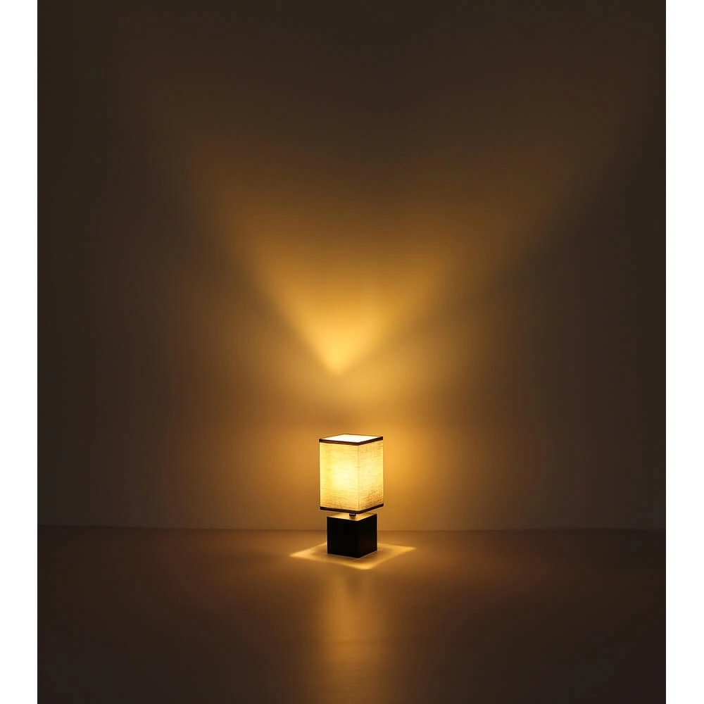 Lampe de table élégante Valentino Bois avec capot blanc Globo 9007371435364