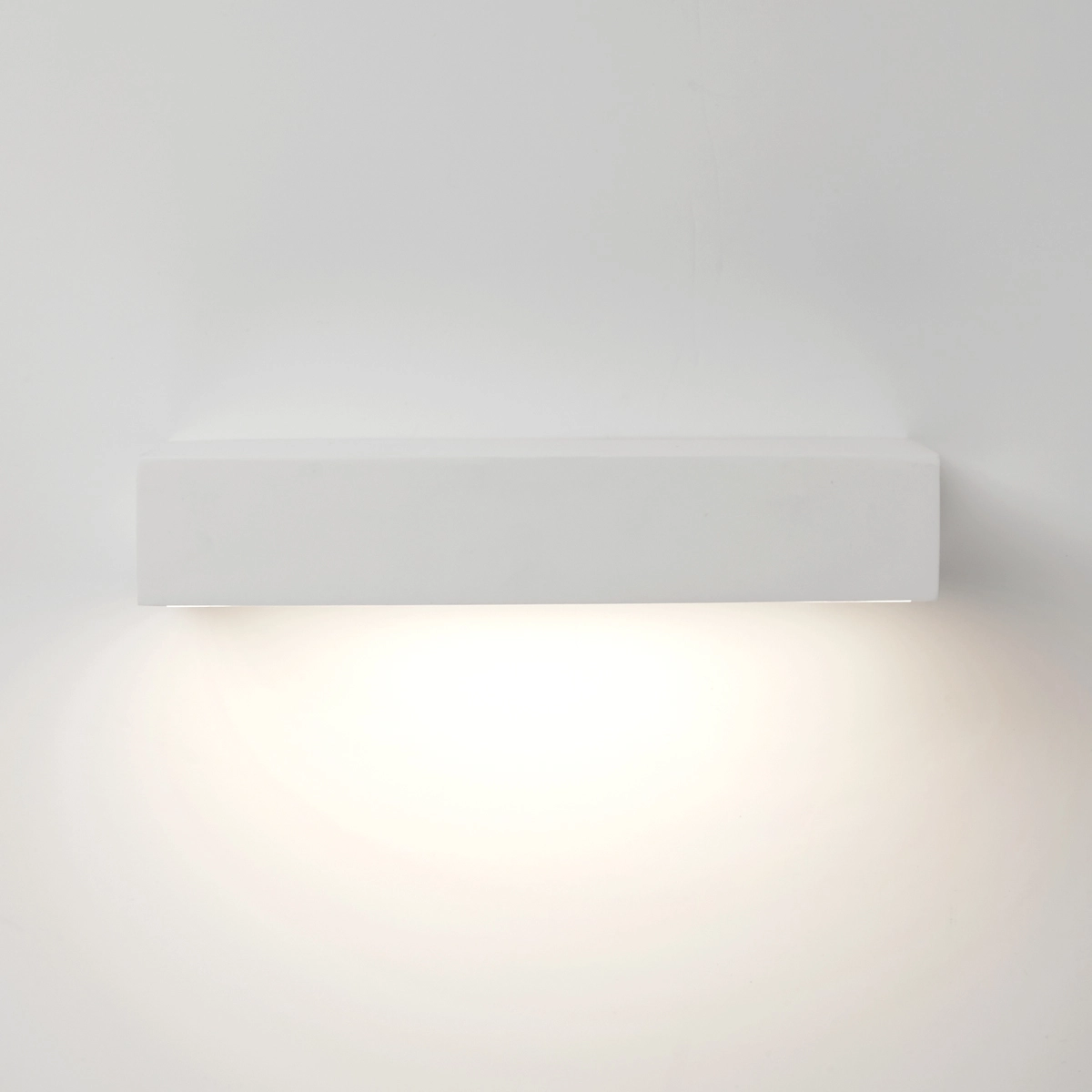 Lampe murale élégante Avron Blanc en plâtre