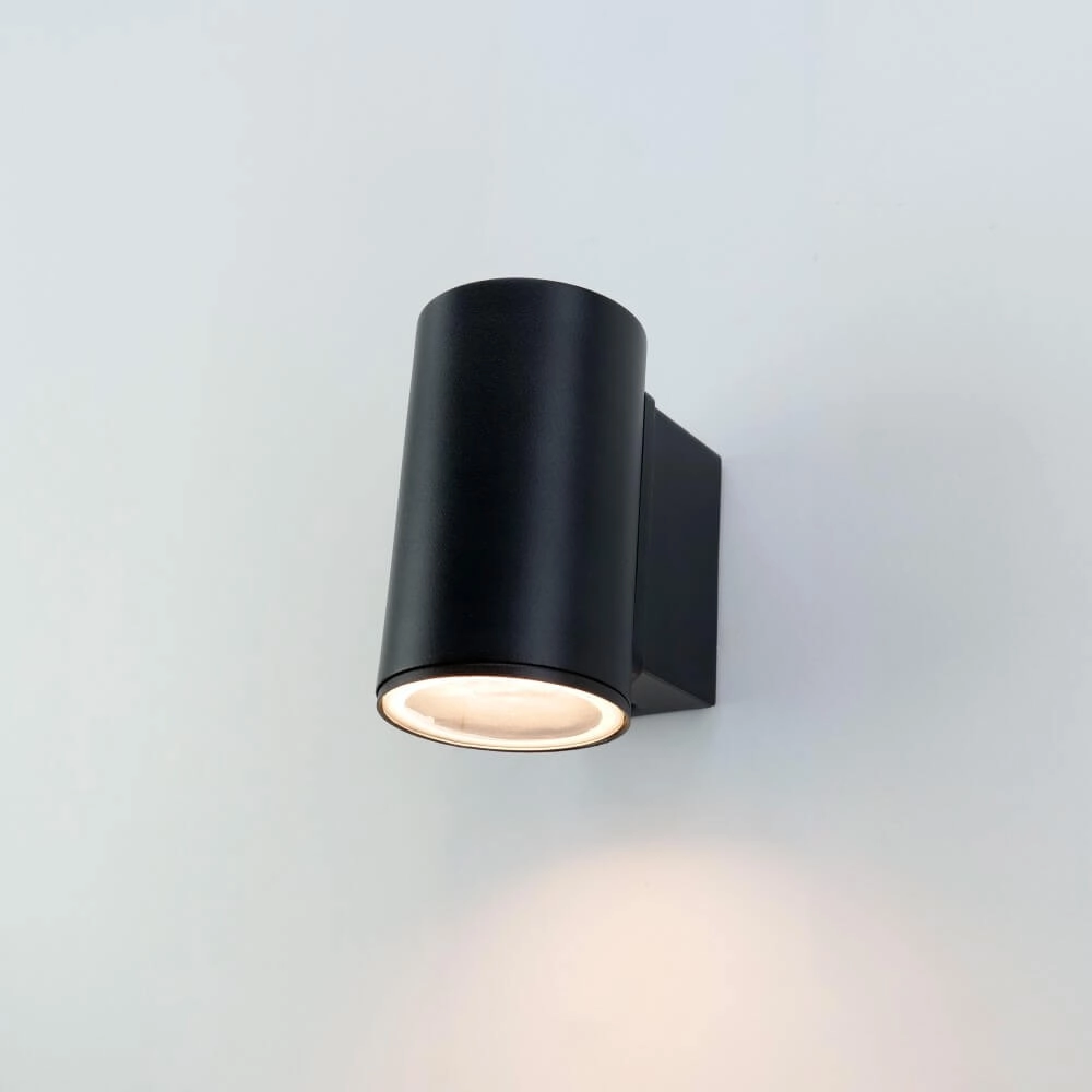 Spot mural en saillie Izzalini noir Eglo 9008606298204