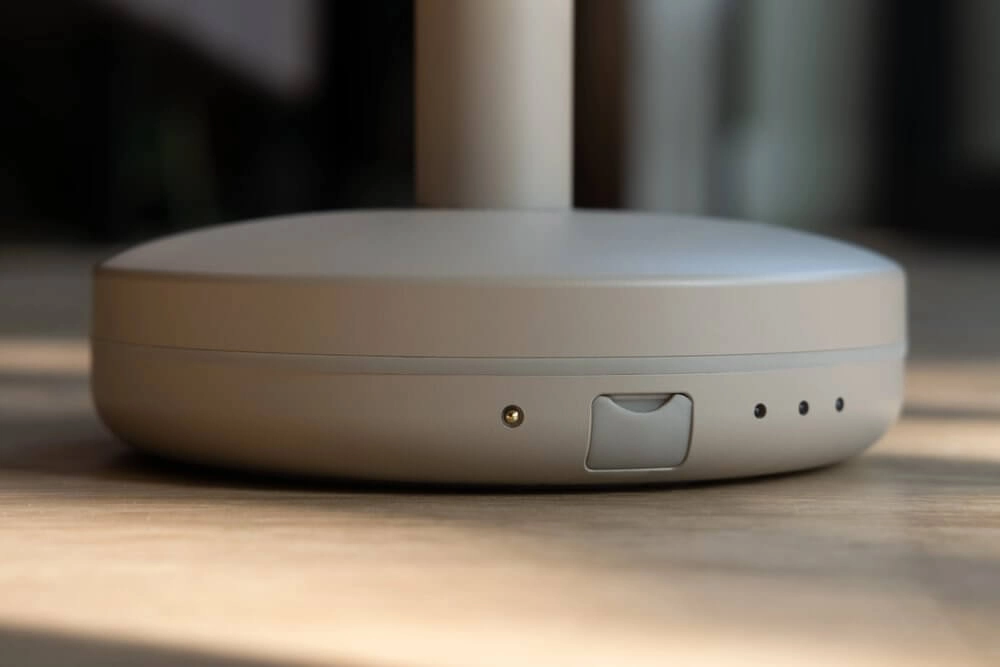 Lampe de table rechargeable Bug Beige Humble 7446023313322