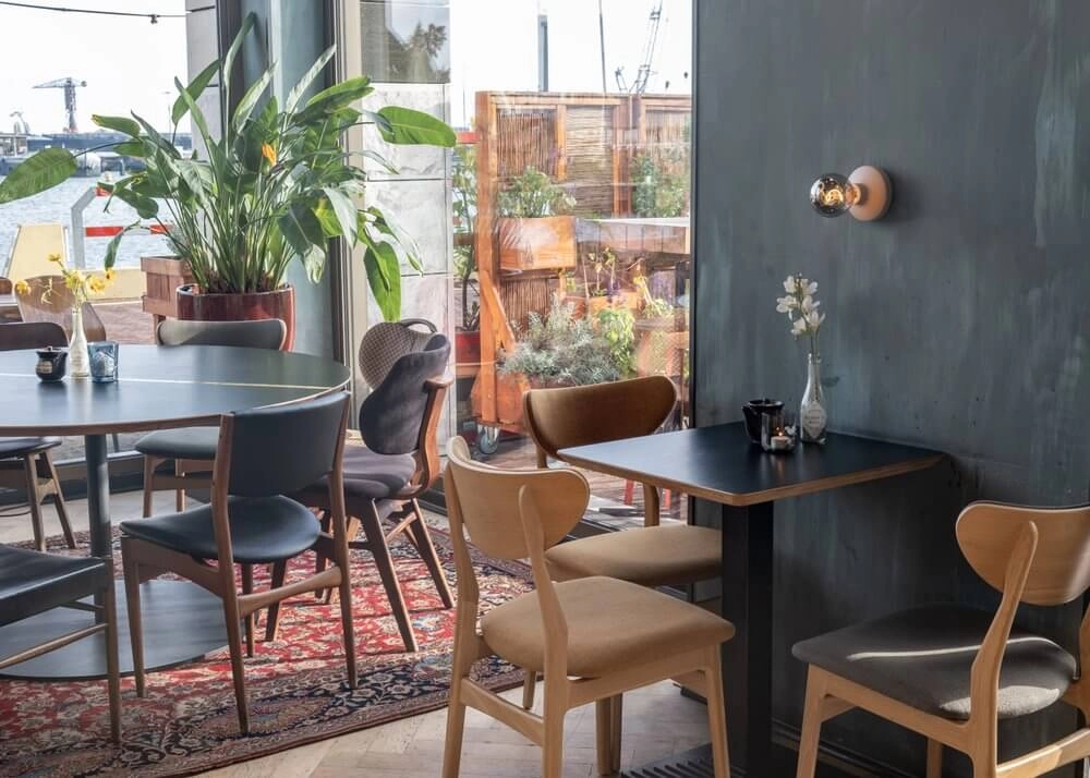 Lampe de table rechargeable Bee Beige smoked Humble 7446023312301