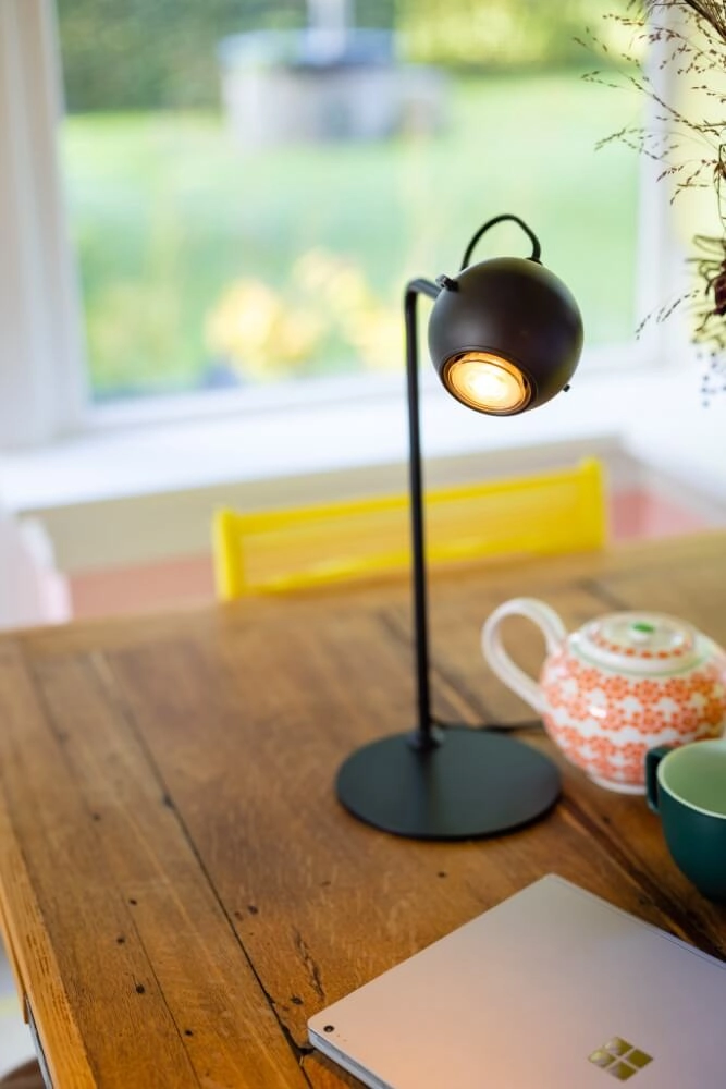 Lampe de bureau noire The Eye ETH 8720195304524