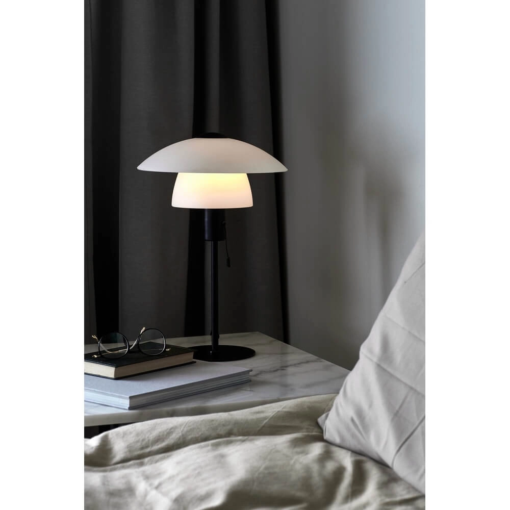 Lampe de table moderne Verona noir et blanc Nordlux 5704924001642