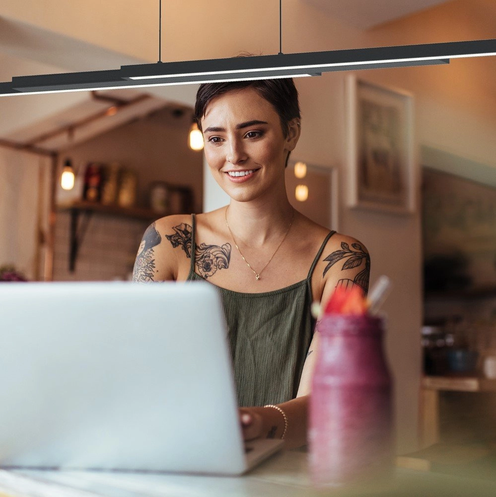 Lampe à suspension LED Zelena Motion réglable 80cm noir Steinhauer 8712746122770