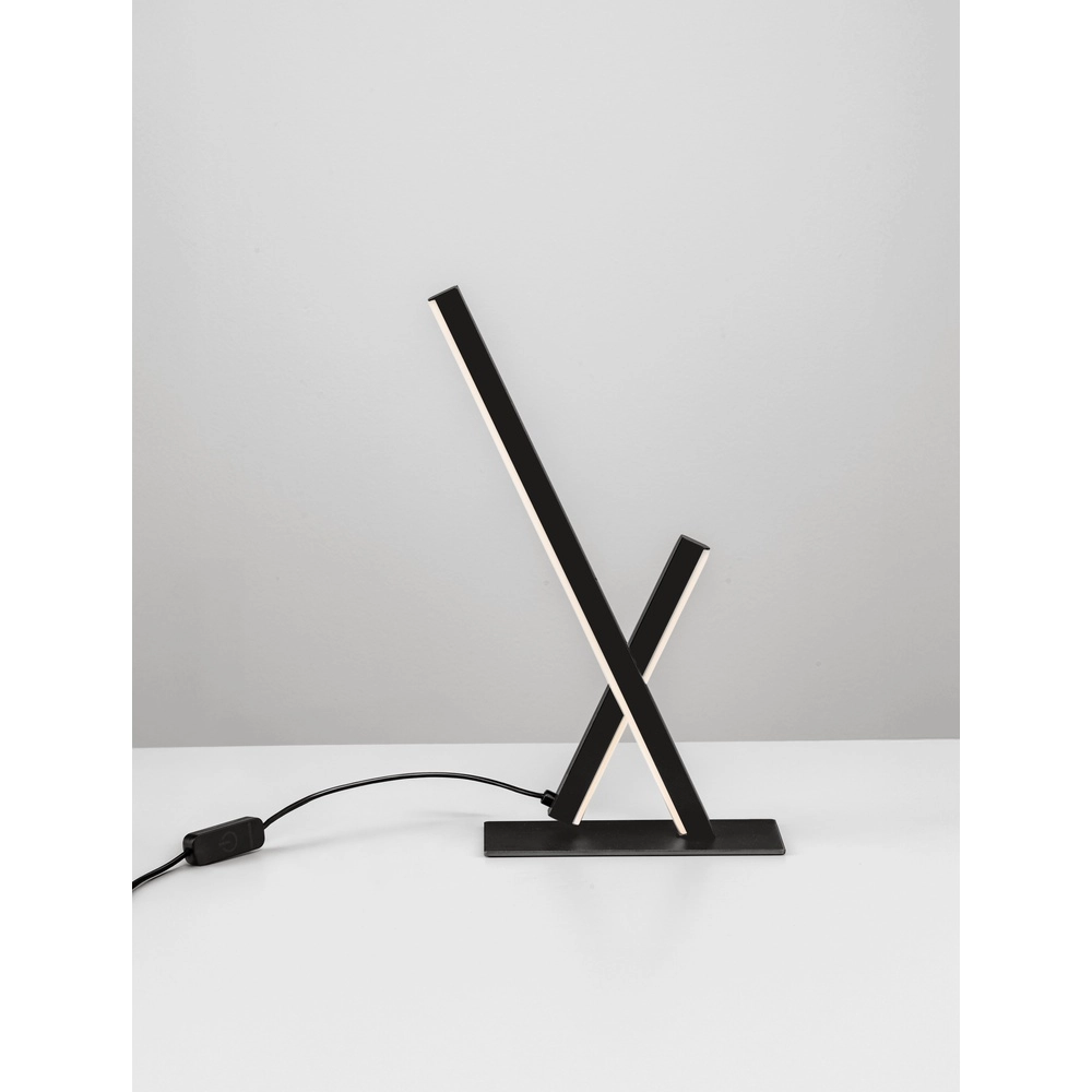 Lampe de table design Gratta noir Lampe de table design Gratta noir