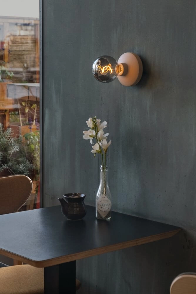 Lampe de table rechargeable Bee Beige smoked Humble 7446023312301