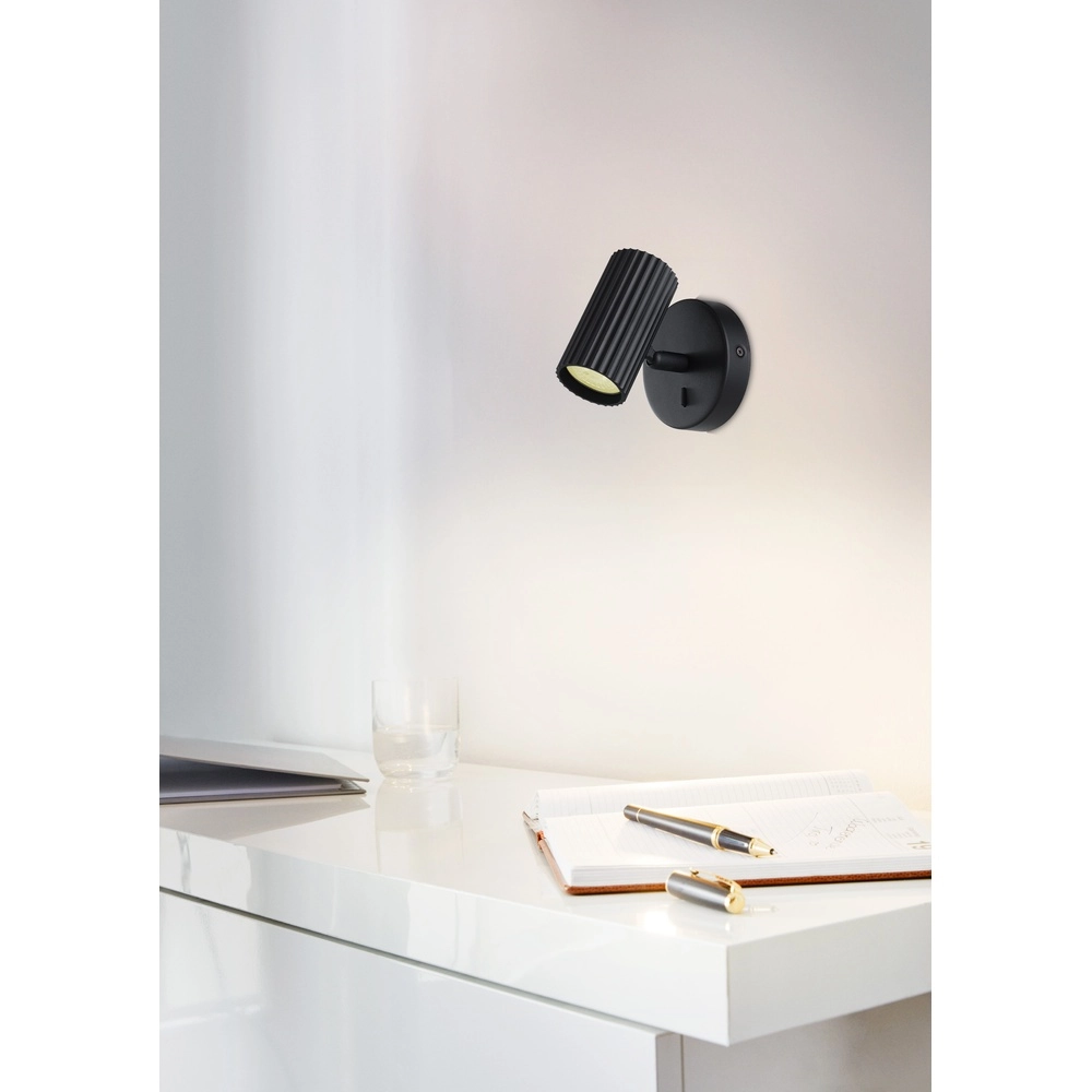 Spot monté en surface Portillo Simple, Noir Eglo 9008606360529