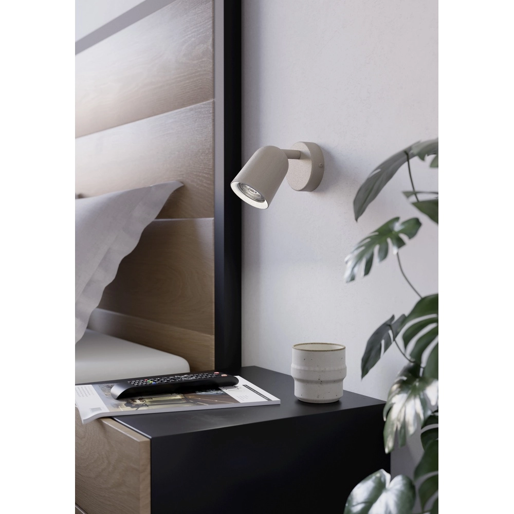 Tache de mur brun sable Camaldoli GU10 - Orientable Eglo 9008606363155