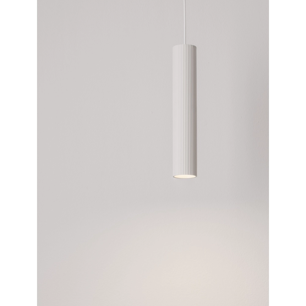 Suspension Comet blanc Suspension Comet blanc