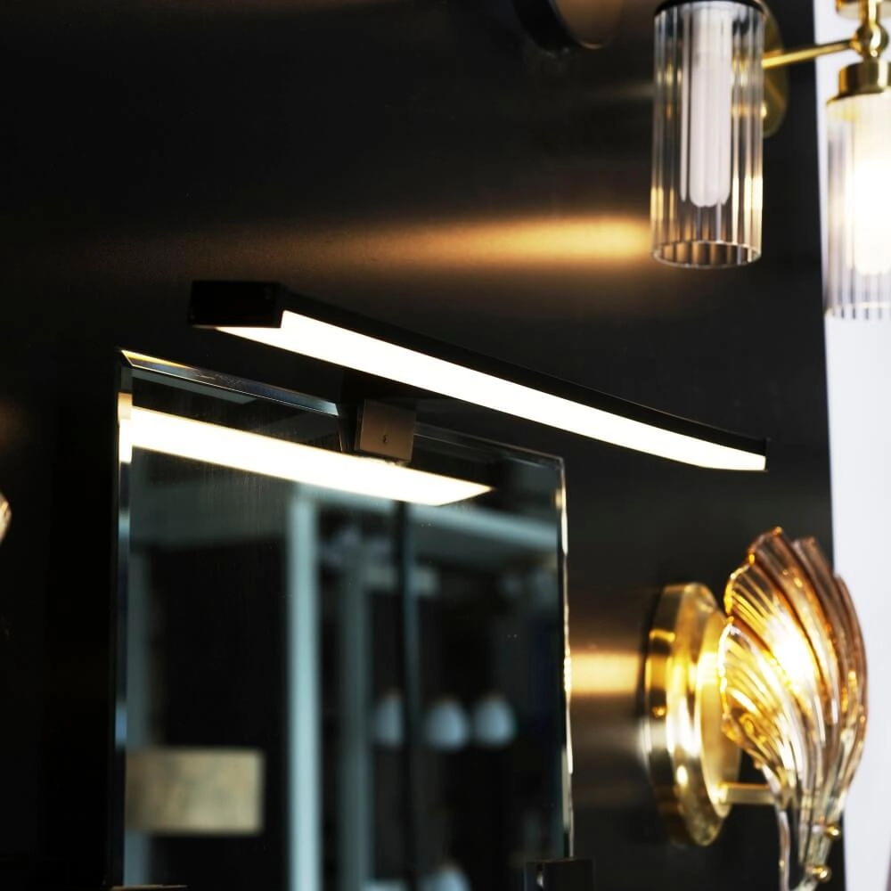 Lampe miroir Kos noir 40cm Searchlight 5053423272559