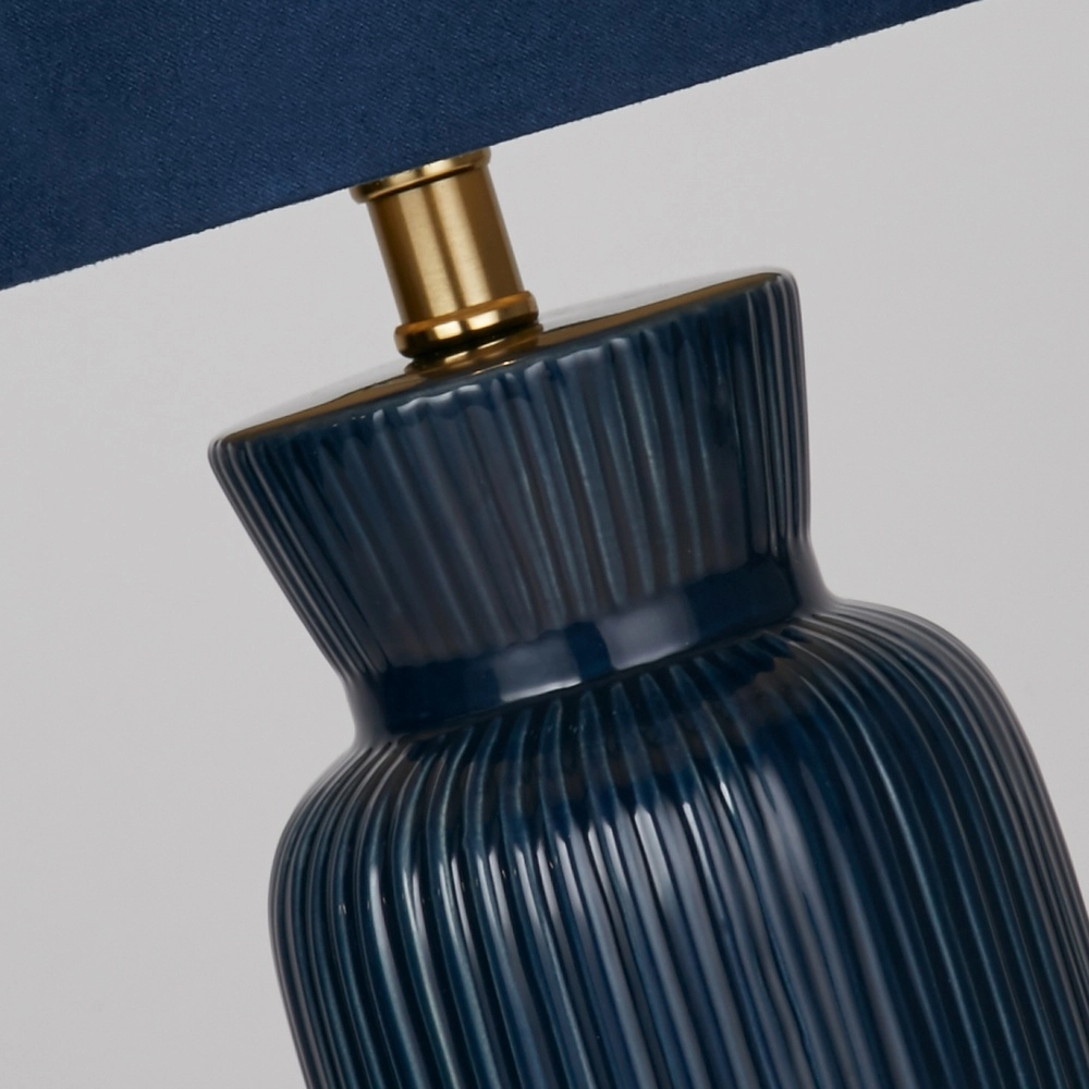 Lampe de table Tia bleu Searchlight 5053423311258