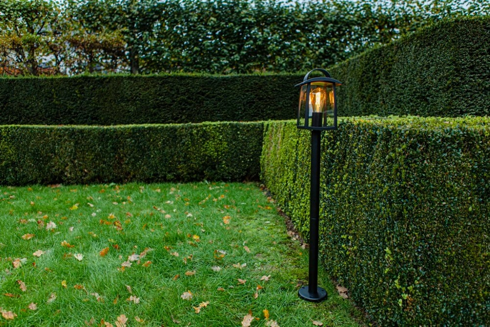 Jolie lampe de jardin Kelsey noir M Lutec 6939412079431