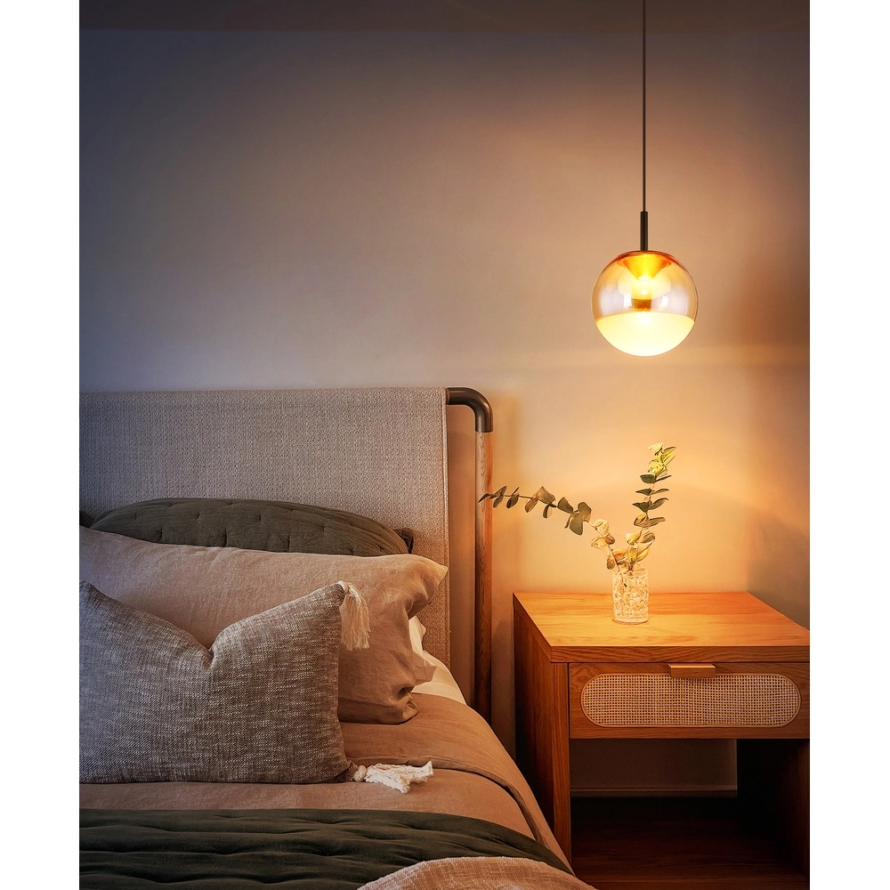 Lampe pendante de conception Severin noir avec verre ambré Globo 9007371546930