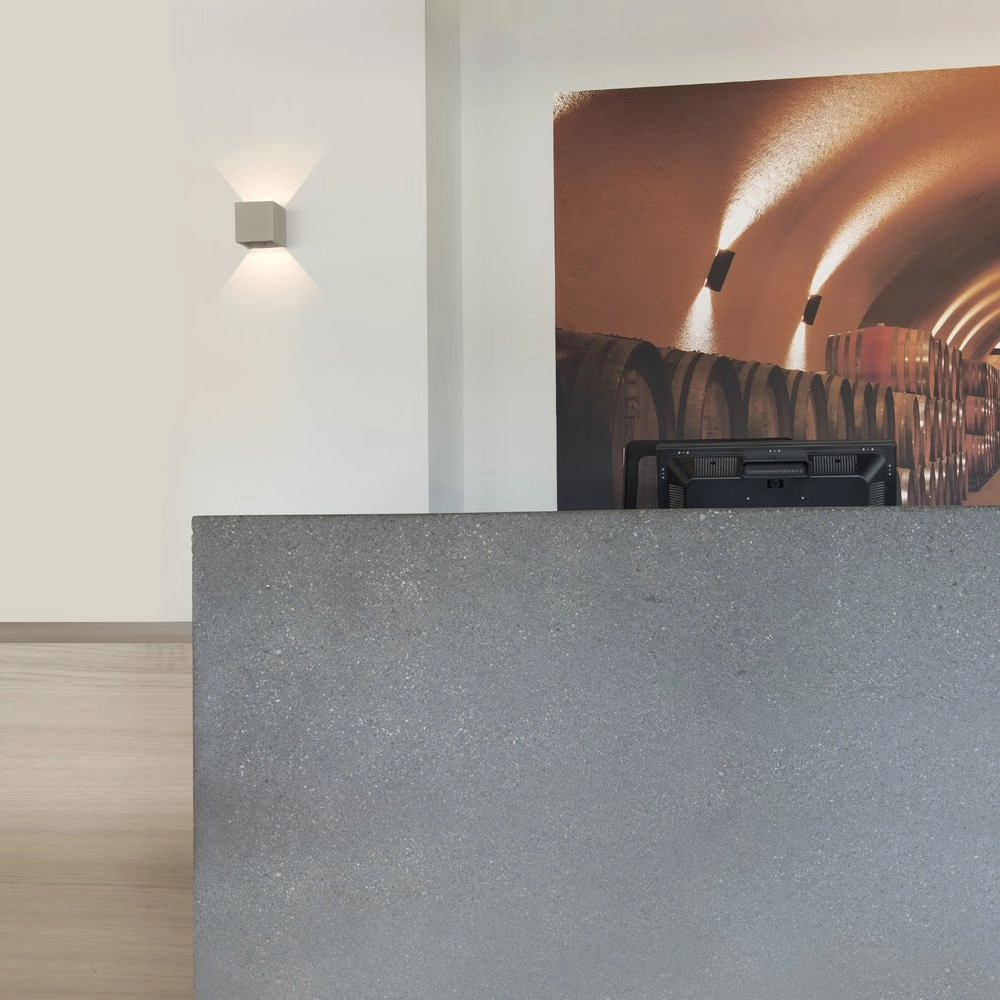 Applique murale Solid Cube Up-Down gris béton SLV 4024163192026