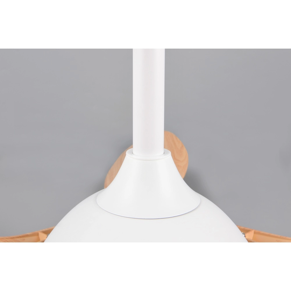 Éventail blanc Flen avec des sommets en bois Ø 108 cm Trio 4017807689297