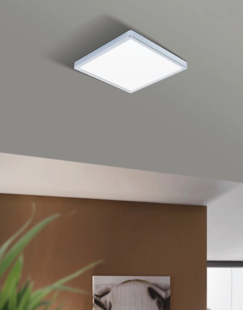 Lampe de plafond Fueva 5 IP44 - 3000K Eglo 9002759992699
