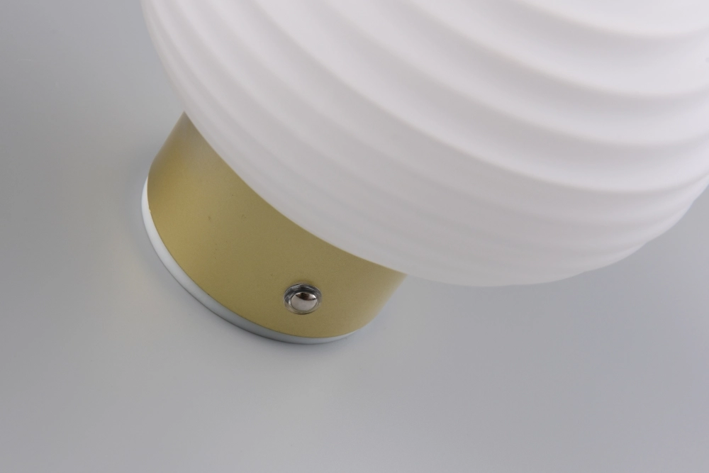 Applique murale Earl Verre blanc rechargeable Trio 4017807643442